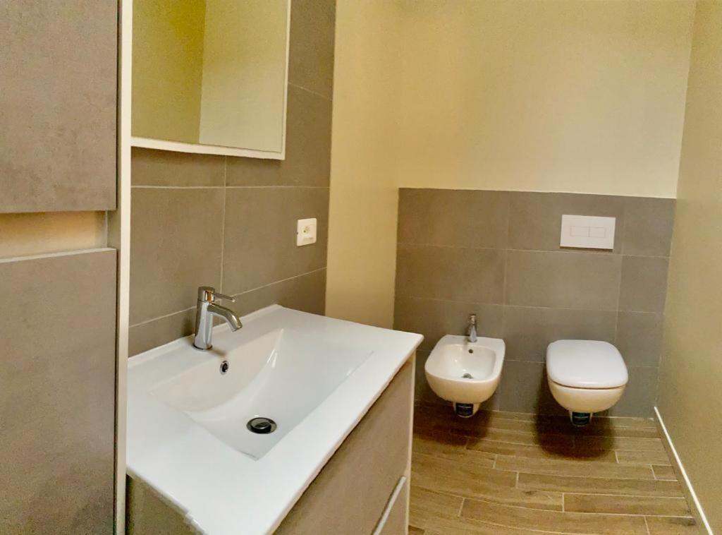 Savenella Apartments Болонья Экстерьер фото